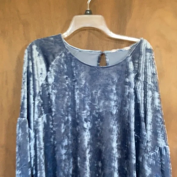 LC Lauren Conrad duller blue velvet volume sleeve top  boho vibe size XL - Picture 6 of 15